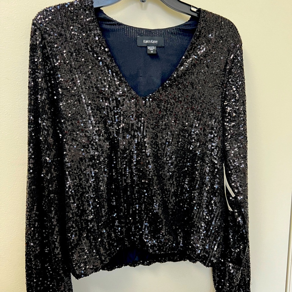 Special occasionBought 2 sizes, kept 1. Was Non returnable. Very flattering.